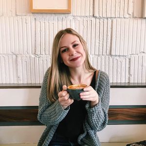 Meet your Posher, Stephanie